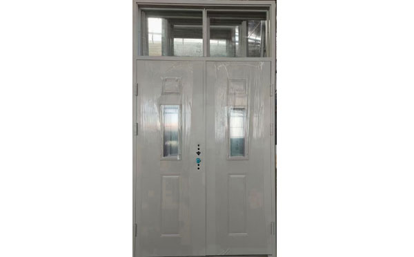 临夏县学校教室门