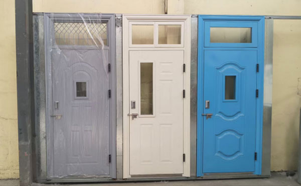 临夏县学校教室门