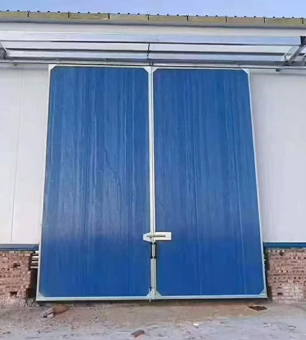 临夏县工业门在大型仓储物流通道中的应用实例